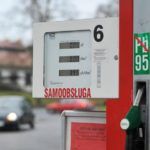 Niespodziewana obniżka cen na stacjach paliw