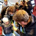 Dzień Kobiet w autobusach. MZK i Radio Doxa obdarują opolanki