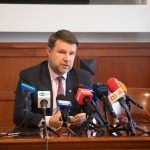 Prezydent Arkadiusz Wiśniewski nowa kadencja 2024 pierwsza konferencja prasowa (8)